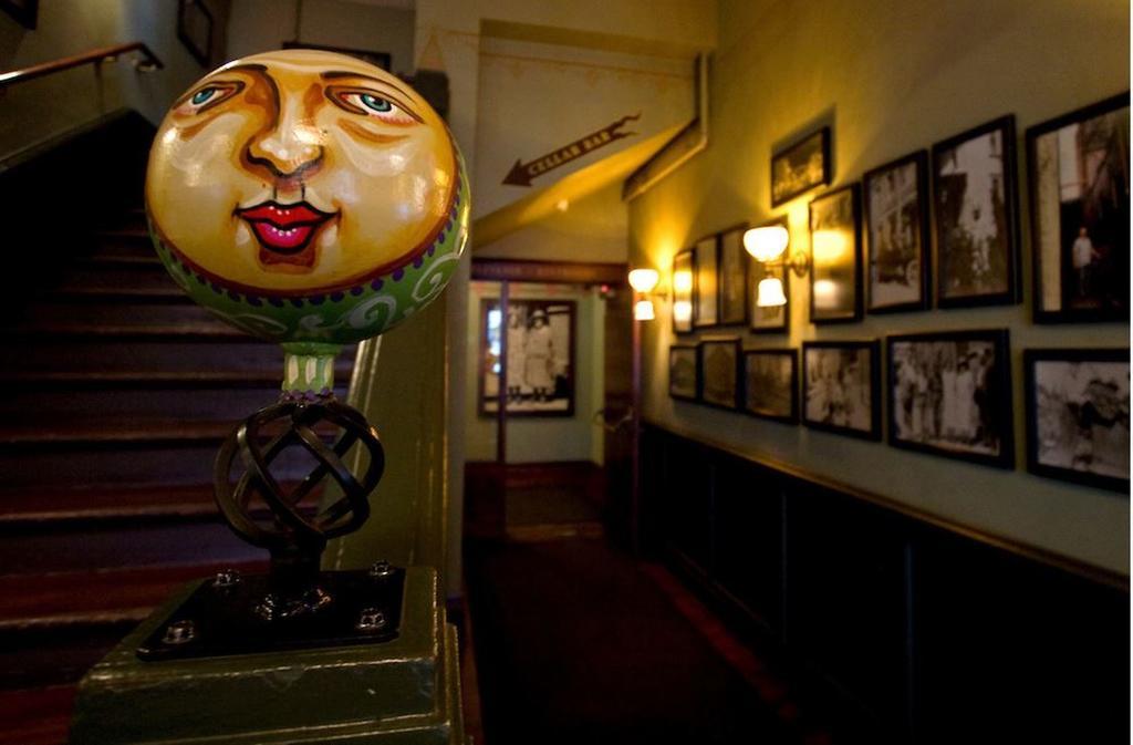 Mcmenamins Hotel Oregon McMinnville Eksteriør billede